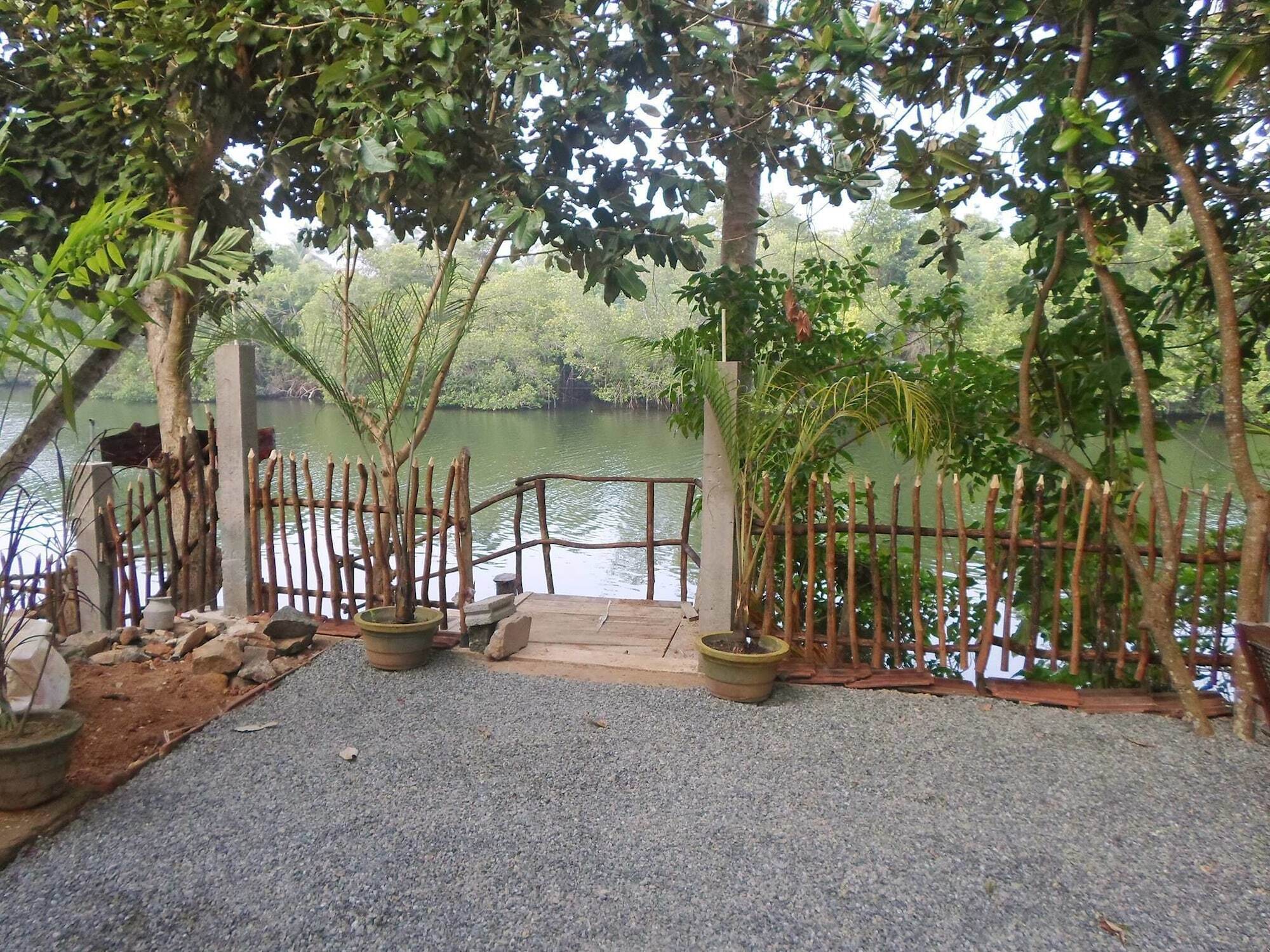 Heritage Villa Hikkaduwa Exterior photo